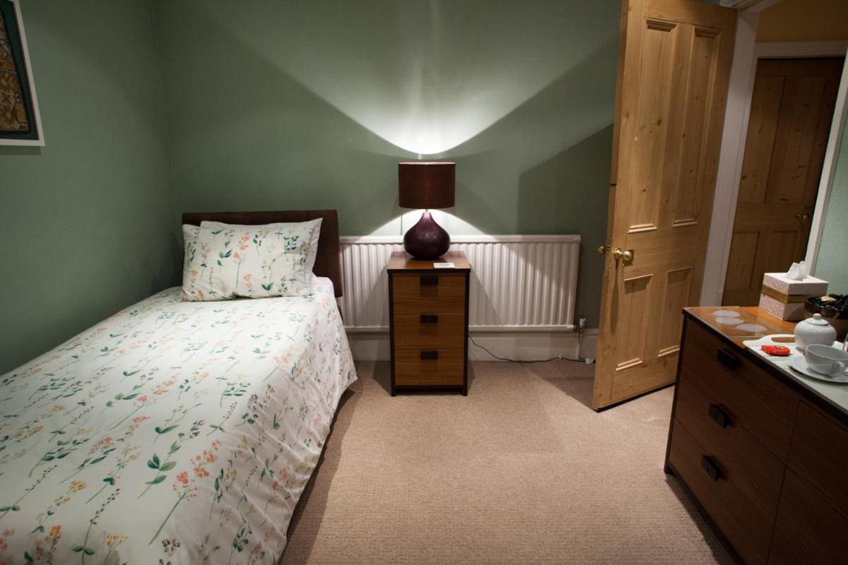 Bed and Breakfast Olderfleet Клактон-он-Си Экстерьер фото